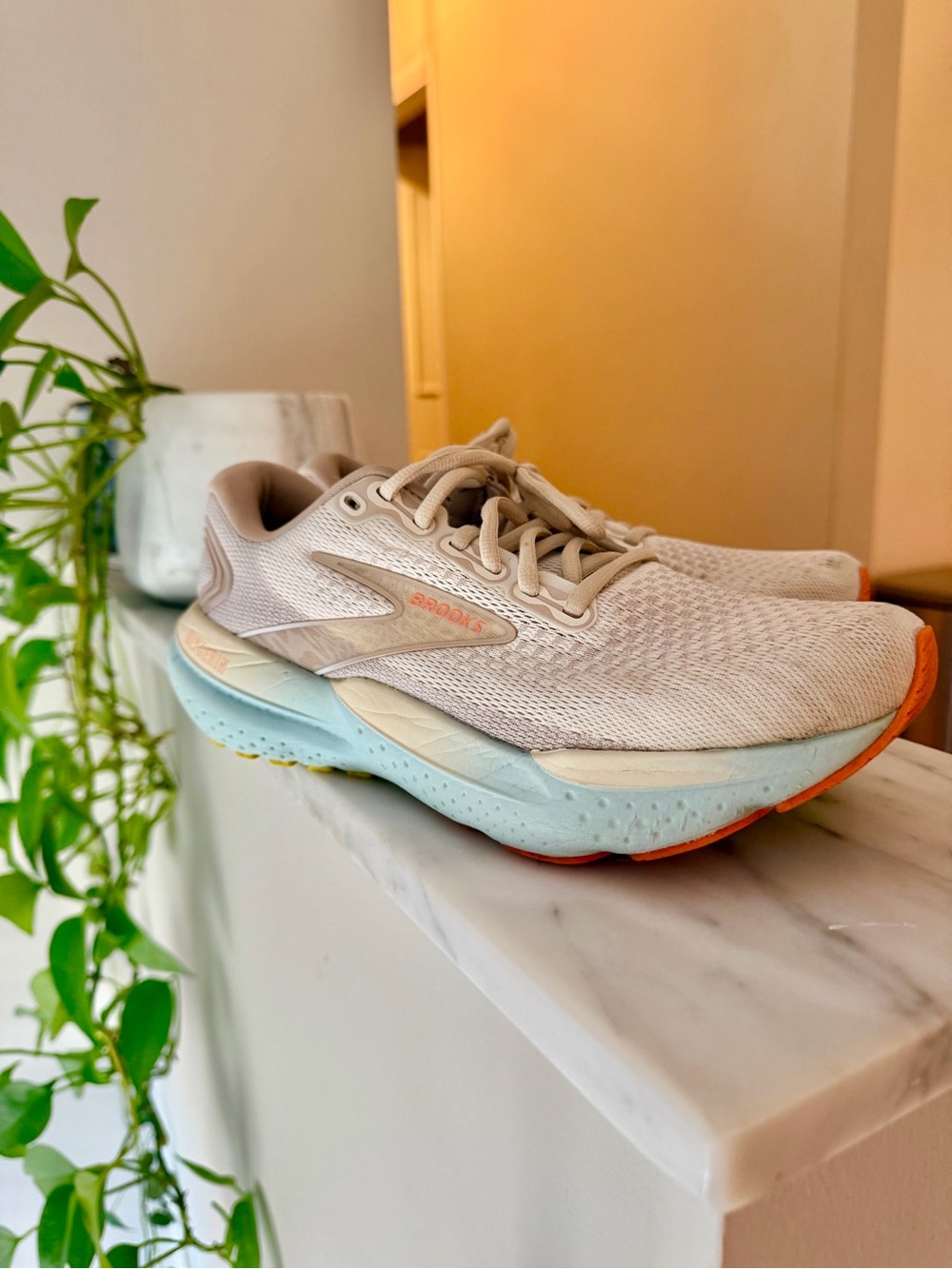 Brooks glycerin Women's Running Shoe in Beige with Light Blue and Orange